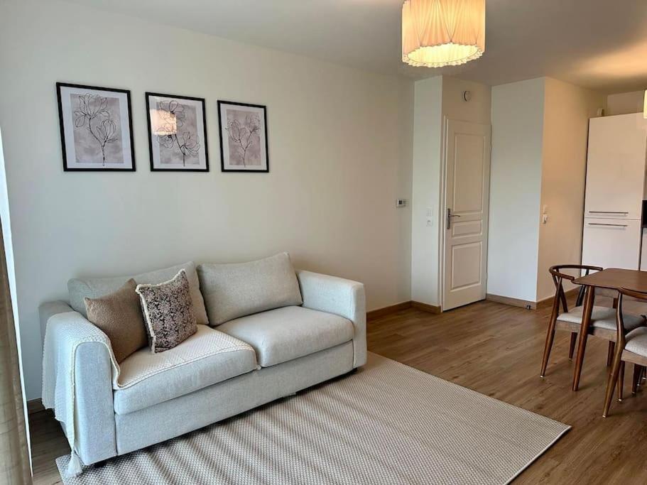 Suite Alya Appartement Proche Disneyland Marne-la-Vallée エクステリア 写真