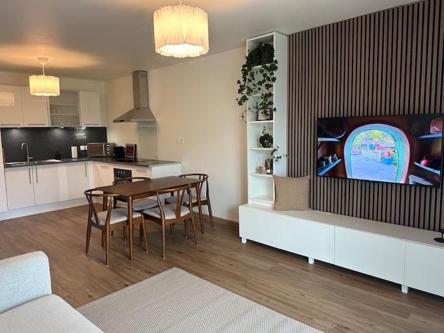 Suite Alya Appartement Proche Disneyland Marne-la-Vallée エクステリア 写真